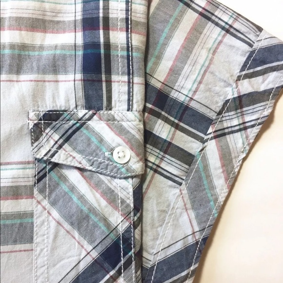Esprit Men’s Short Sleeve Button Down Shirt Blue Grey Plaid L - Picture 7 of 11